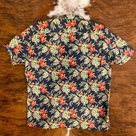 Benson Woven Hawaiian Shirt - Picture 2 of 3